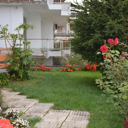 Dimitra Hotel Kamena Vourla Esterno foto