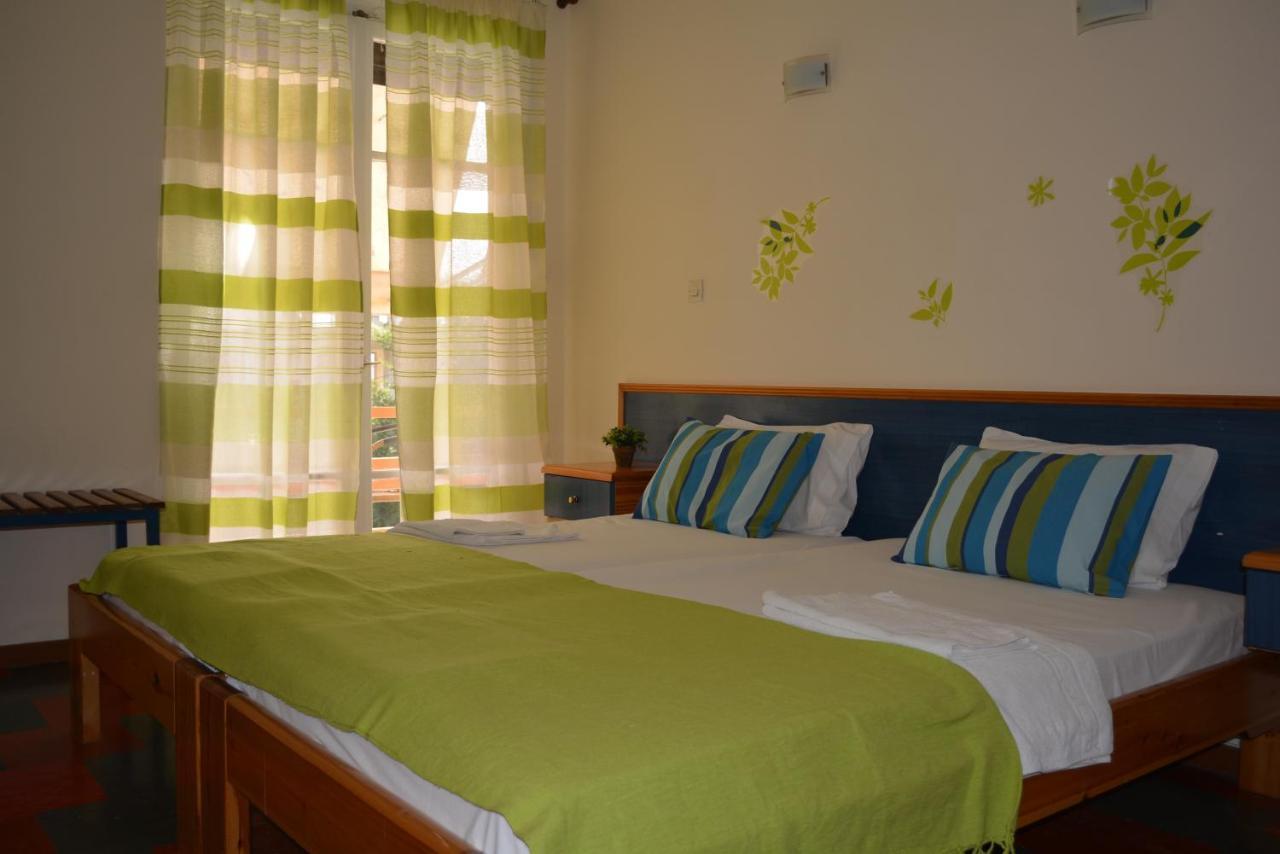 Dimitra Hotel Kamena Vourla Esterno foto